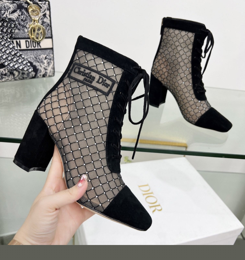 ch**an D*or boots